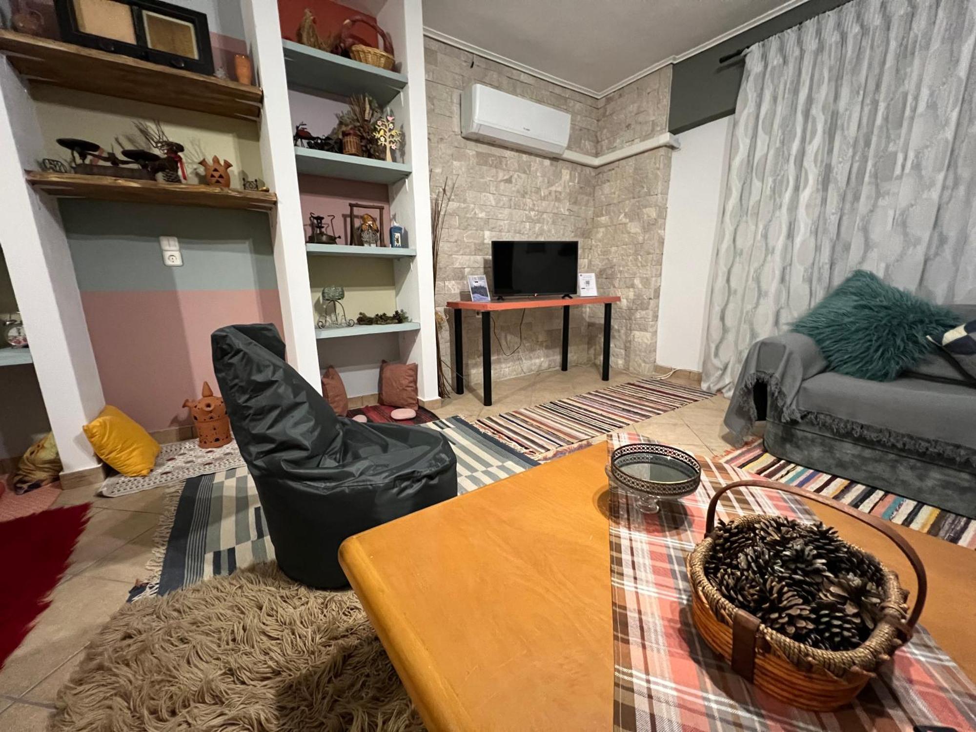 Alonaki House Apartment Amfiklia Exterior photo